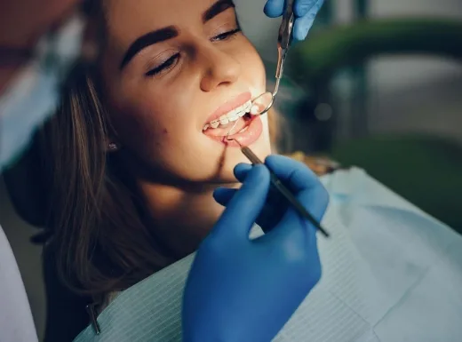 Borelli Implantes - Contenção Ortodôntica